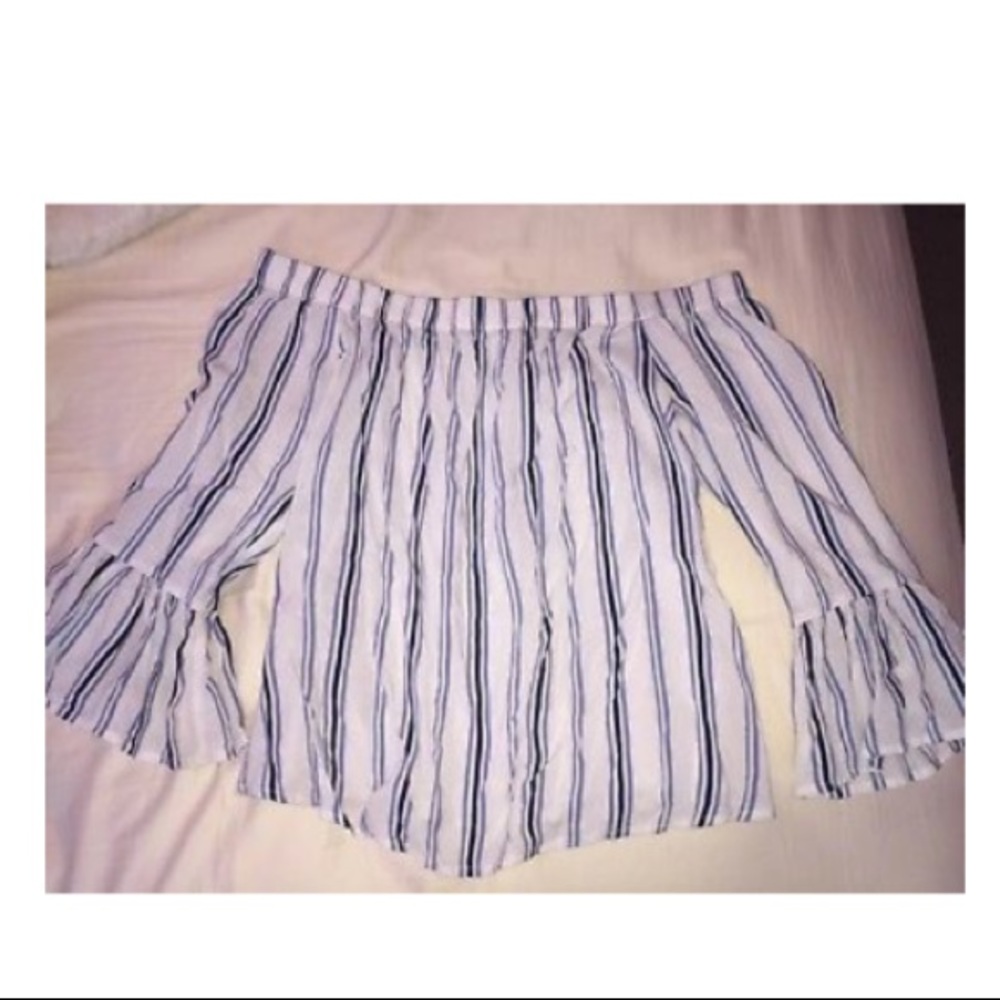 Off shoulder forever 21